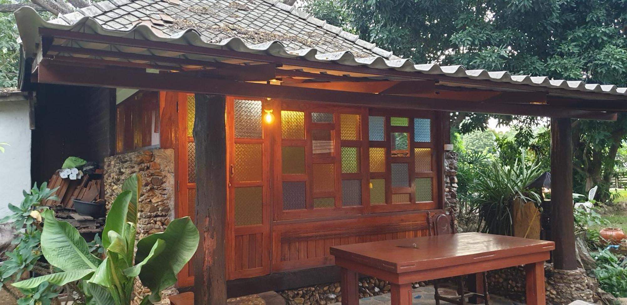 จำค่า ชาเลท์ บ้านพักสวนเกษตร Lampang Værelse billede